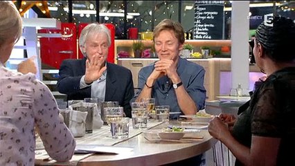 La blague gênante de Dave sur "la queue" de son chien dans "C à vous" - Regardez