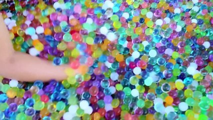 ORBEEZ BATH EXPLOSION!! Spiderman vs Batman & Wonder Woman Real Life Superhero Kids Fight New 2015
