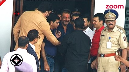 Sanjay Dutt returns home - Bollywood News - #TMT
