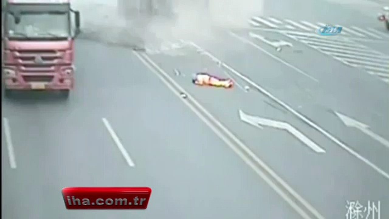 Önce çarptı sonra yan yattı