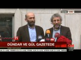 Can Dündar ve Erdem Gül'den Cumhuriyet Gazetesi önünde açıklama