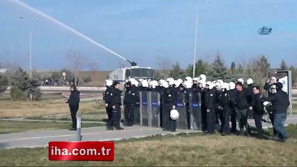 Diyarbakır'da üniversitede 'gözaltı' gerginliği