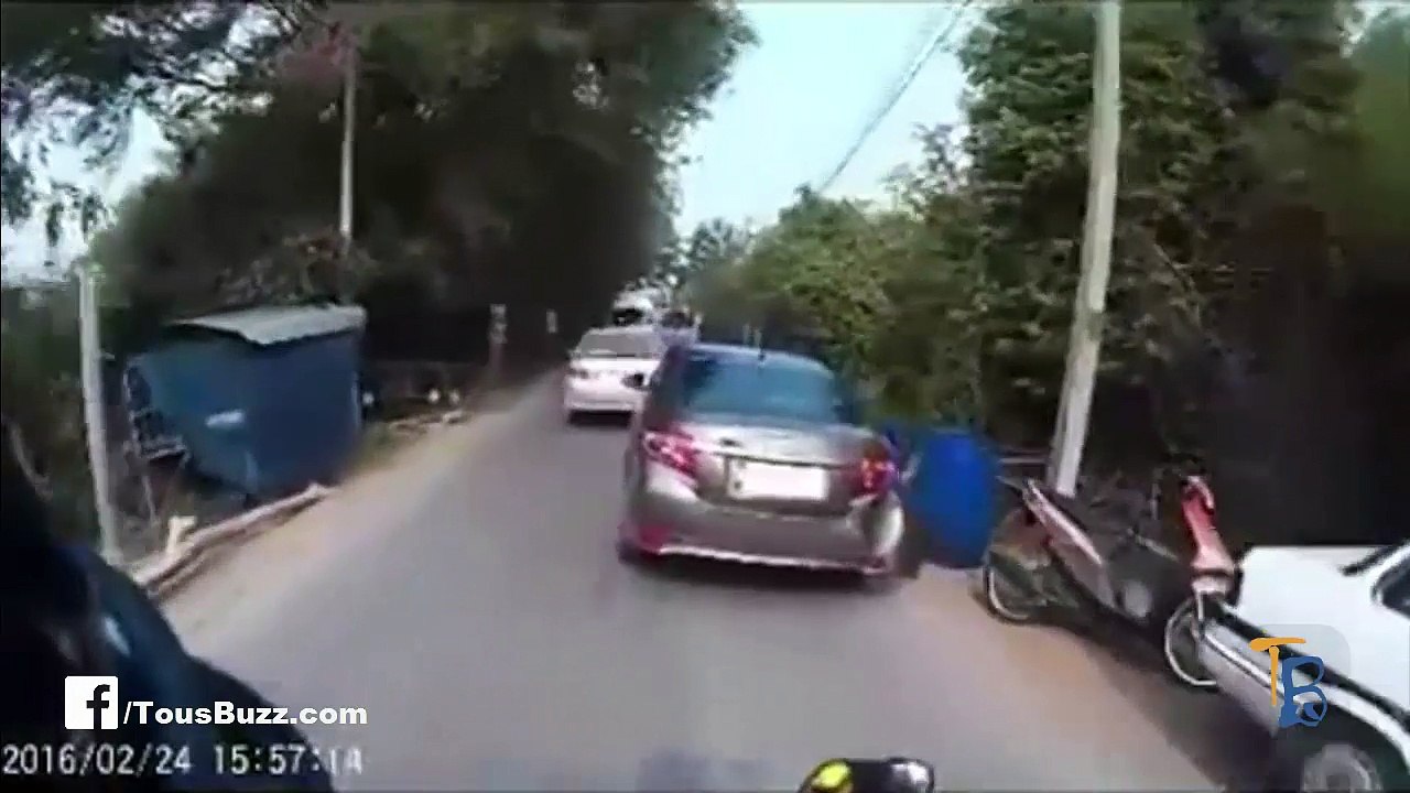 Course poursuite avec la police en Thaïlande