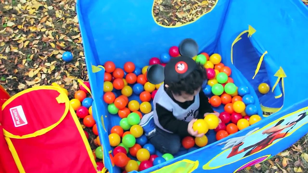 Disney Junior Videos Mickey Mouse Club house VAMOS BEBÉ GIANT SURPRISE Train Minnie Mouse