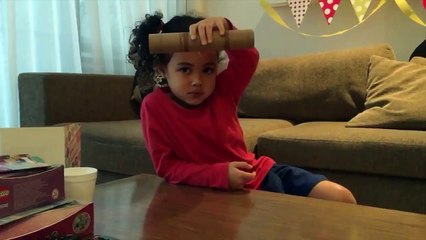 This Kid Really Good Throwing Things