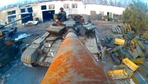 Une GoPro sur le canon d'un tank T-64 en Ukraine