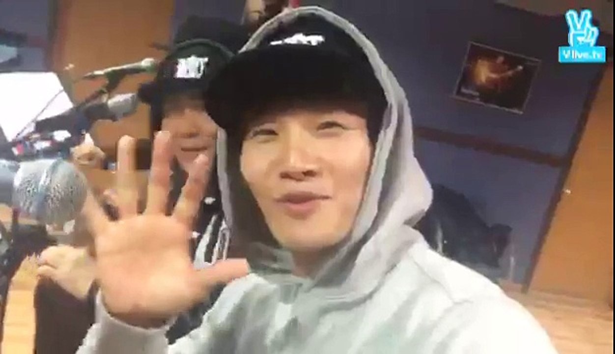 Turbo V first broadcast app! Practice public concert scene -