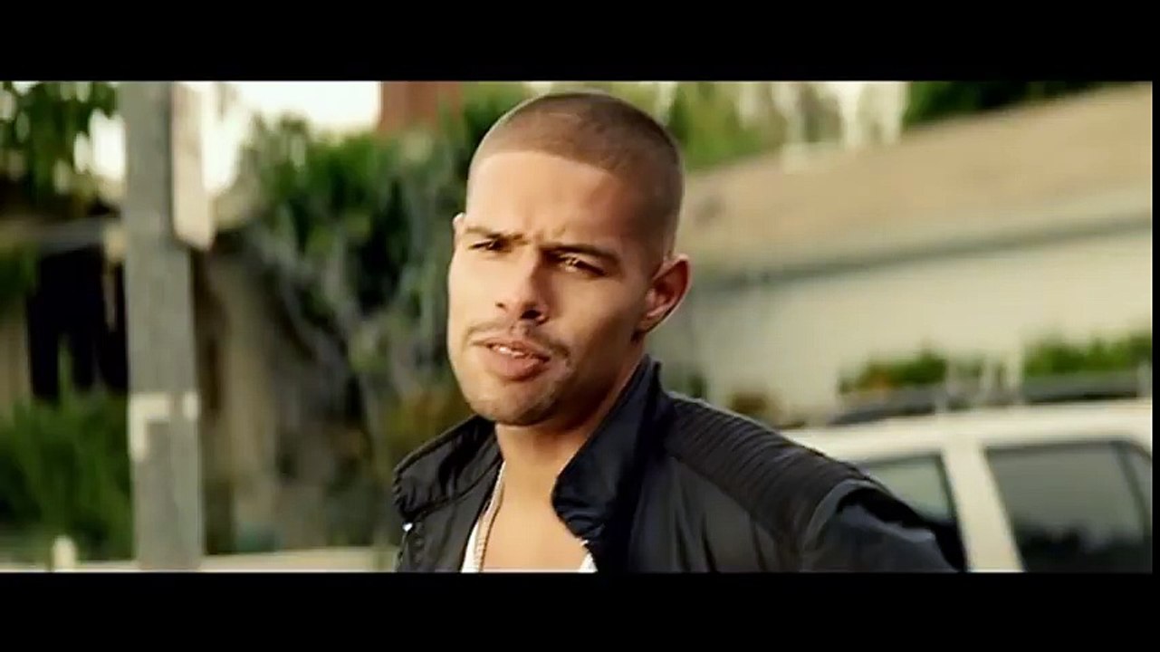 Rihanna - Take A Bow