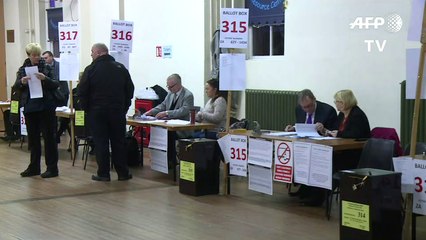 Austerity-weary Ireland votes in uncertain election