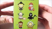 The Simpsons TreeHouse of Horror Kidrobot Case of 20 Unboxing
