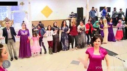 Beautiful Pashto tapay with girls Dance HD