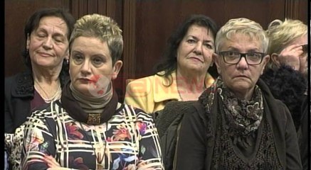 25 vjetori i rrëzimit të bustit, Hoffmann: Politika duhet të bashkohej në shesh- Ora News