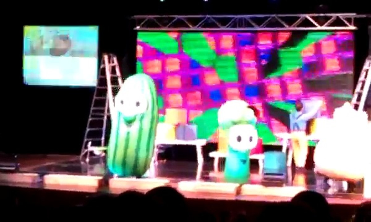 Veggie Tales Live! Medley