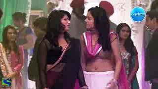 Pragati Chourasiya Very Hot Sexy Clear Navel Show