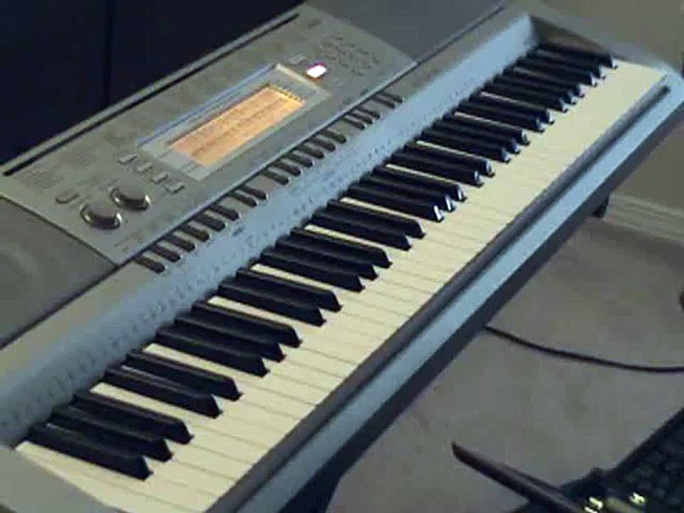 Pirates of the Carribean Hes a Pirate Theme on Piano