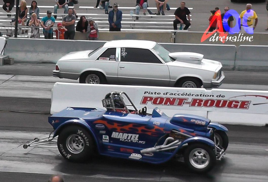 Piste d'acceleration Pont-Rouge AdrenalineQC Drag Racing 2015