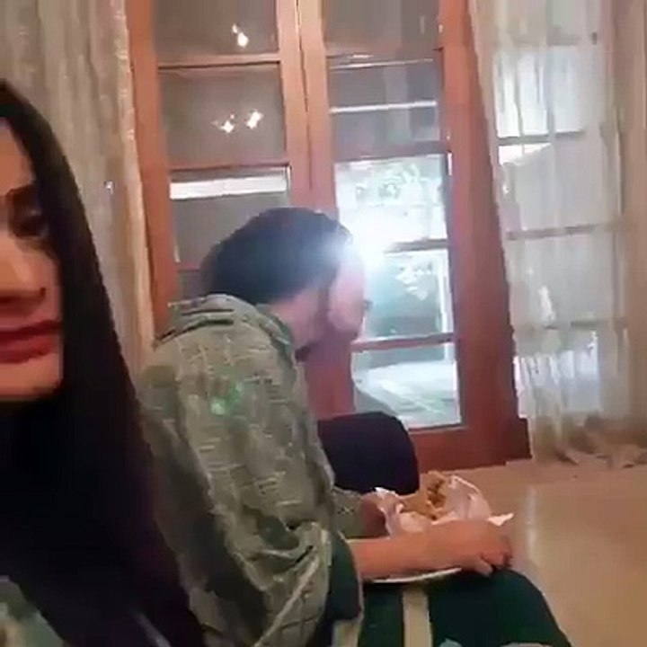 Ayesha khan making video with Aiman and Maya ali