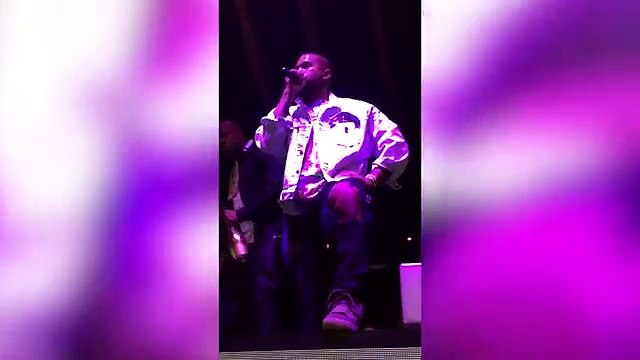 Kim Kardashian Reacts To Kanye West Divorce Rumors (World Music 720p)