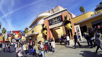 Скачать видео: REVENGE OF THE MUMMY ROLLER-COASTER POV RIDE THROUGH - UNIVERSAL STUDIOS HOLLYWOOD