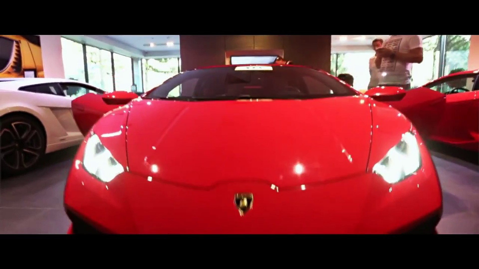 ⁣New Lamborghini Huracan review