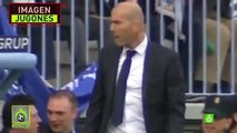 Tremendo enfado de Zinedine Zidane tras el penalti fallado por Cristiano Ronaldo ante Málaga