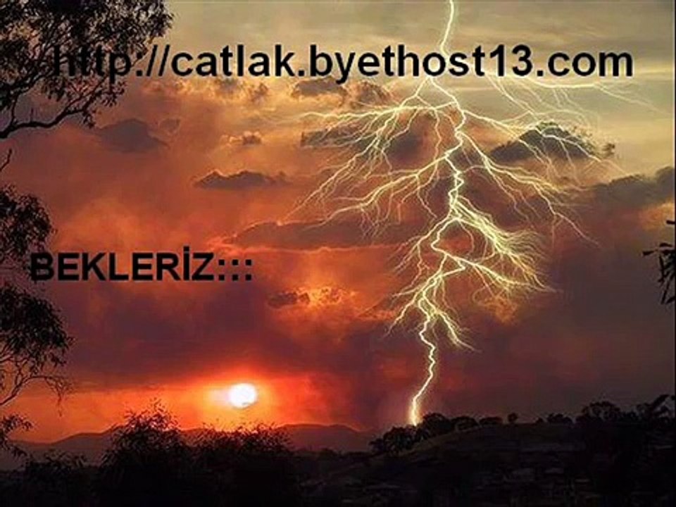 Hakan Yeşilyurt--Acıya Gülmek