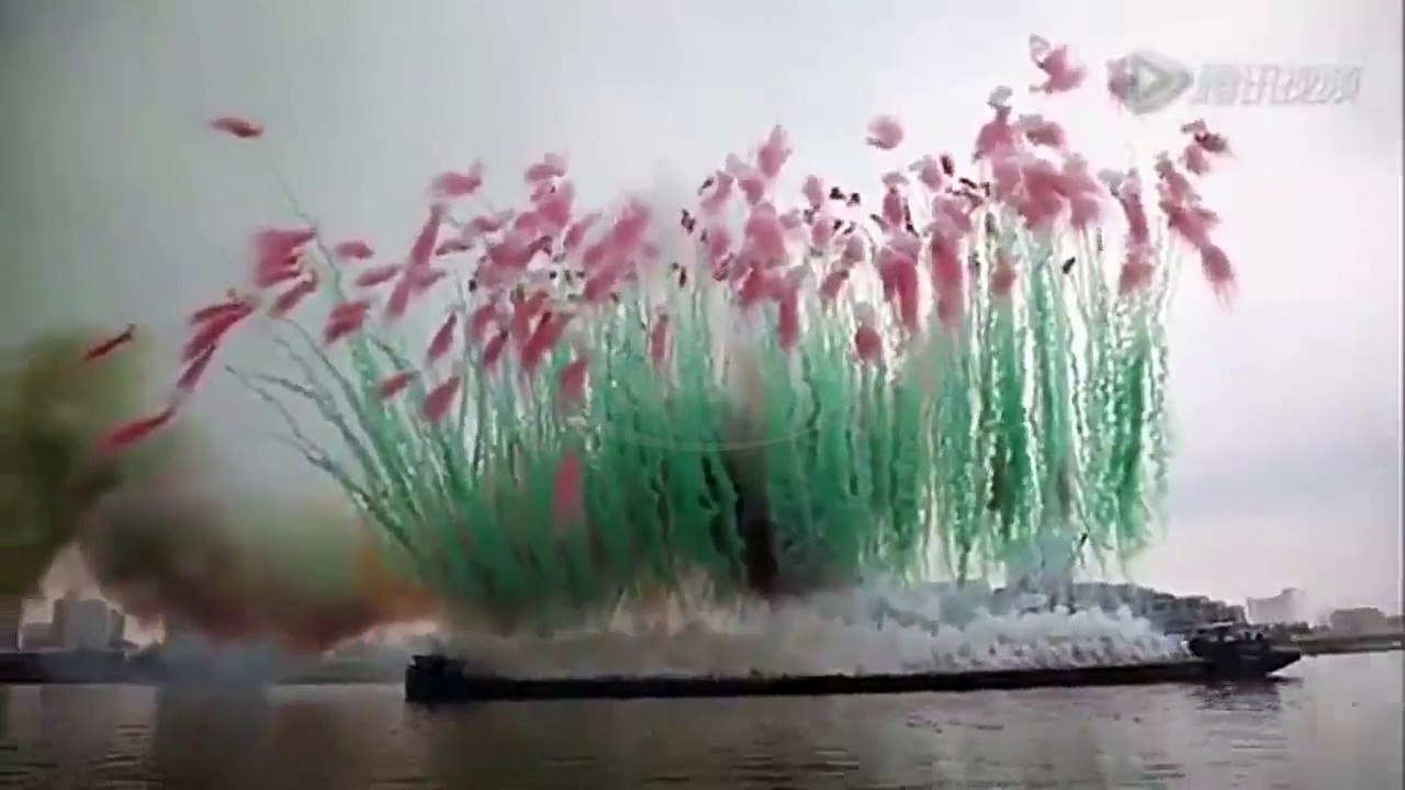 The Best New Year's Fireworks Party in The World l Pesta Kembang Api Tahun Baru Terbaik di Dunia