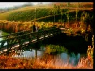 2.KITNE DOOR KITNE PAA