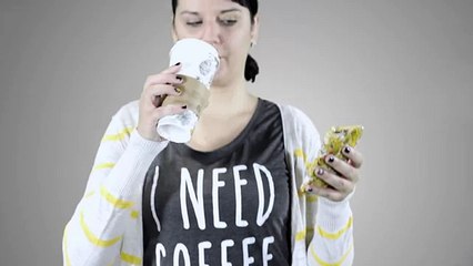 24 Hours of Mom Fashion in 2 Minutes