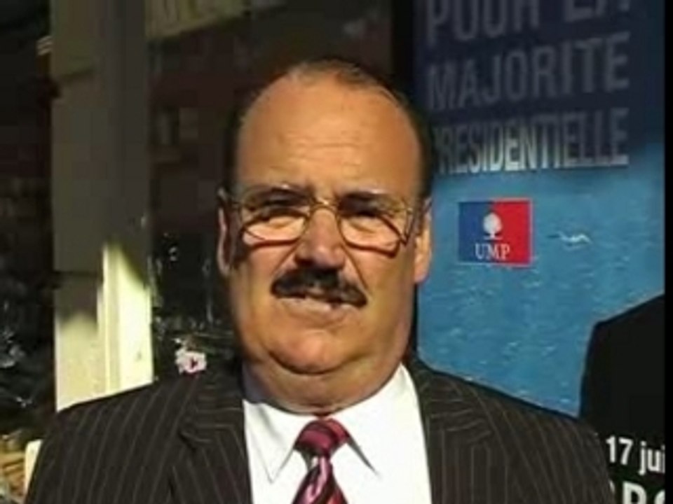 M Mayet soutient Bernard BROCHAND