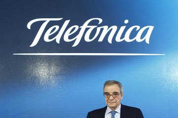 Telefónica reduce su beneficio un 8,5% en 2015