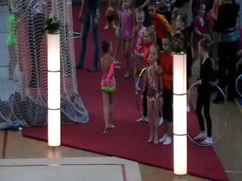 Художественная гимнастика б-п 6 лет - Валерия Кузьмина 1 место 2008 год