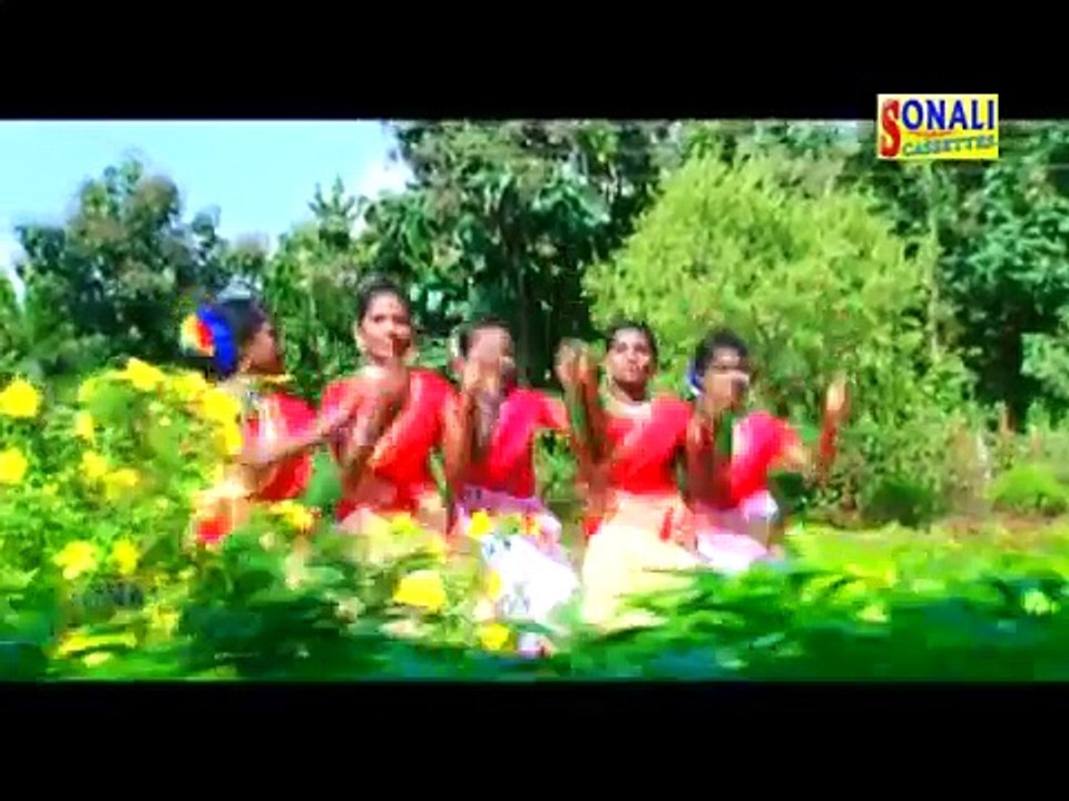 purulia/ jhargram pata naach video 2015#পাতা নাচ #পরে জনমে হবো রাধা