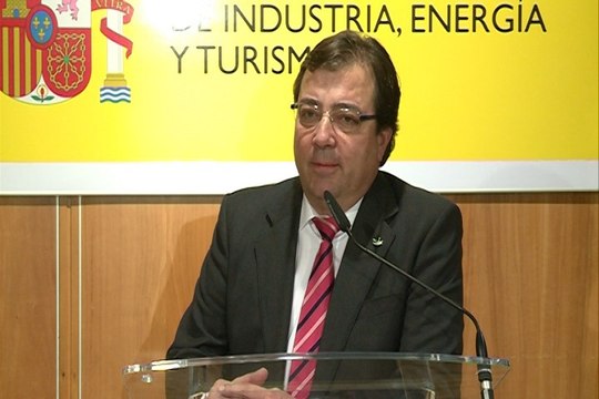 Vara pide a todos que voten si al acuerdo PSOE-C's