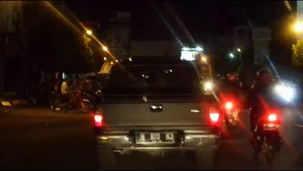 Geber Motor Sambil Atraksi di Depan Polisi, Pebalap Liar Ini Malah Tersungkur