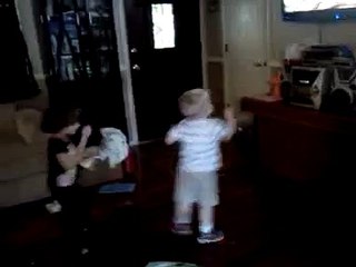 MICKEY MOUSE CLUB HOUSE HOT DOG DANCE