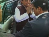 Subramanian Swamy's car pelted with eggs, tomatoes in Kanpur