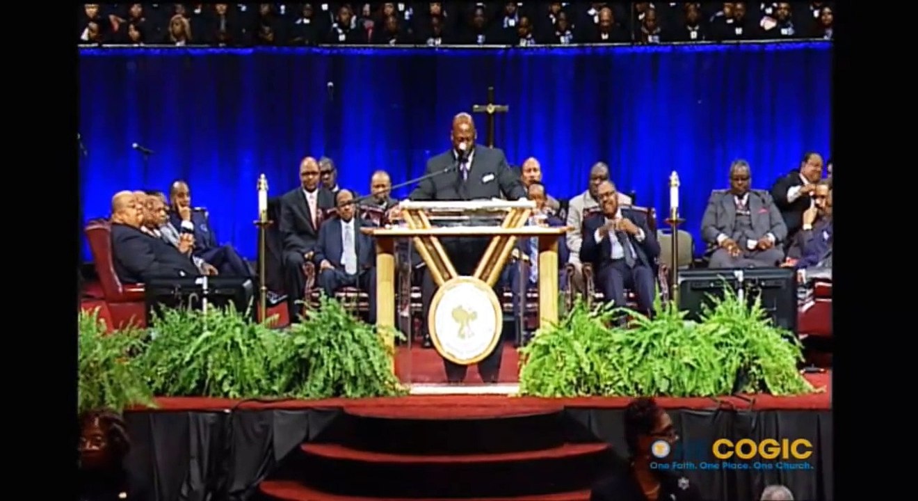 Pastor Derrick Hutchins II Preaching COGIC 107th Holy Convocation