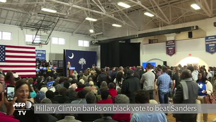 Clinton and Sanders batlle in South Carolina primary