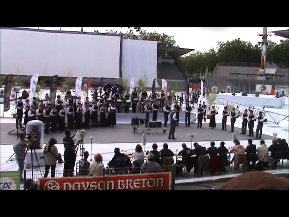 Bagad Penhars Lorient 2012