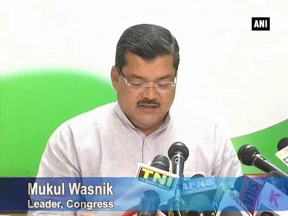 Congress criticises Smriti Irani over Rohith Vemula case (P-1)