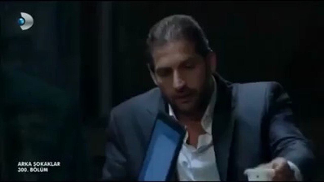 Arka sokaklar (Ayaz Ayazoğlu)