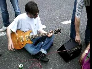 Concert impro de JM - The coach au péage de Saint Arnoult