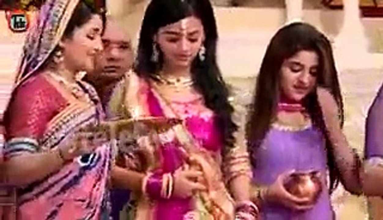 Shaadi ke Baad Sanskaar ke Badle Tevar Swara ke Saath Room mein Reh ne se Kiya Iinkaar 27th February 2016 Swaragini