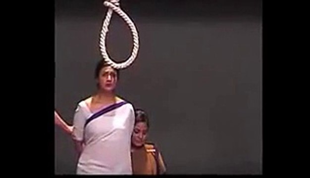 Simi laayi Sabke Samne Nidhi ki Sachchai jise Jaan Ghar Waale Reh gaye Hakebake 28th February 2016 Yeh Hai Mohabbatein