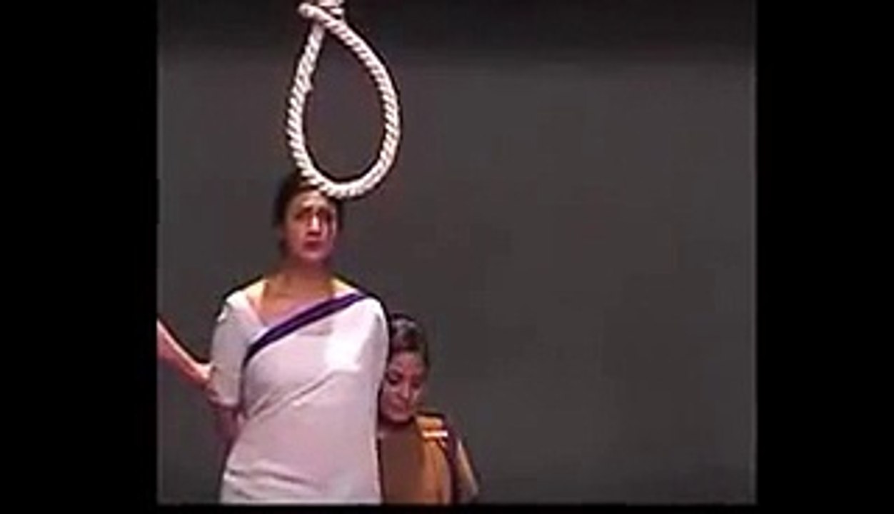 Simi laayi Sabke Samne Nidhi ki Sachchai jise Jaan Ghar Waale Reh gaye Hakebake 28th February 2016 Yeh Hai Mohabbatein