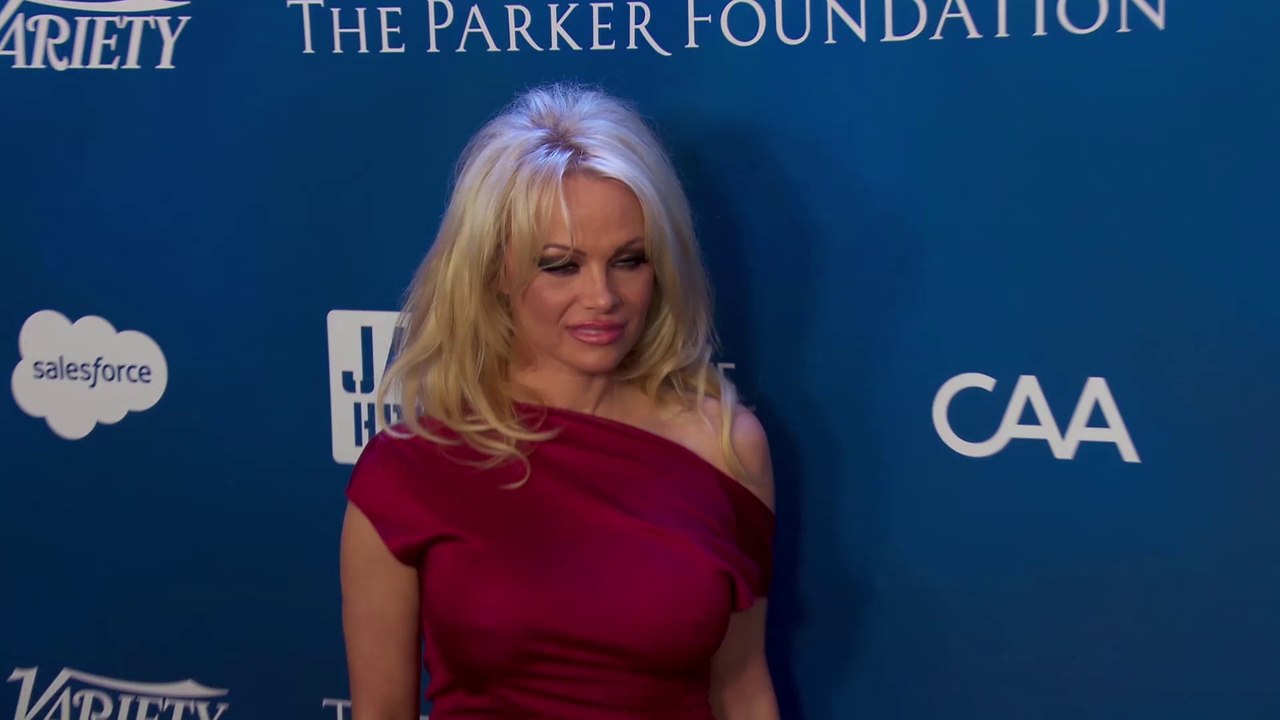 Pam anderson wird vielleicht in dem baywatch film zu sehen sein