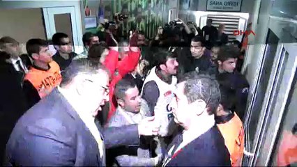 Tugay Kerimoğlu'na basın mensuplarından tepki