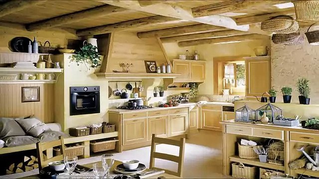 Потолок деревянный