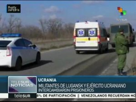 Ucrania: Kiev y Lugansk intercambian prisioneros